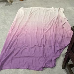 Shower curtain ombré pink to purple